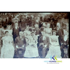 1898 Koning Jacques d`Harvant en koningin Maria van Embden dikke toren blz.80 F00002791